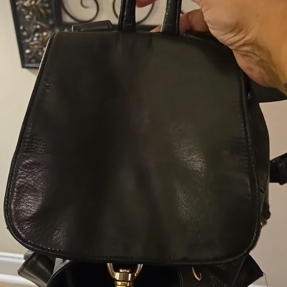 Gorgeous Dark Brown Drawstring Perlina Backpack - Picture 2 of 12